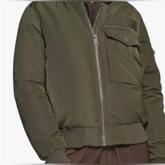 NWT Levi’s Women’s Melanie Newport Bomber Jacket - Picture 1 of 5